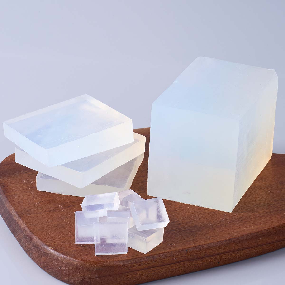 قاعدة صابون بيضاء شفافة 1000 ج - مراجعة Soap Making With Soap Base وسعره