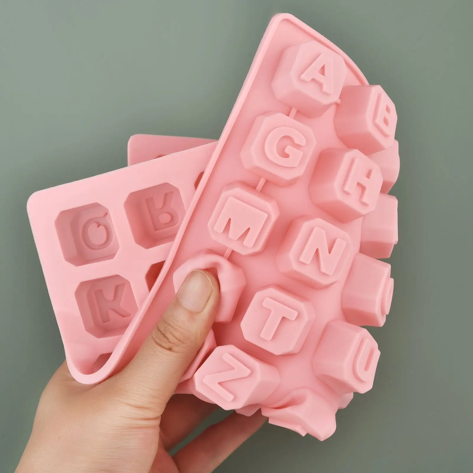 48 حرف الأبجدية Enghish رسالة  - مراجعة Soap Making Material وسعره